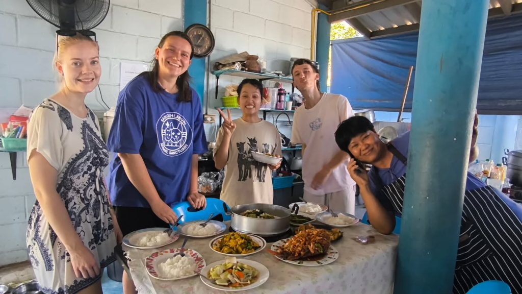 Happy Birthday, P’Pee! 🎈